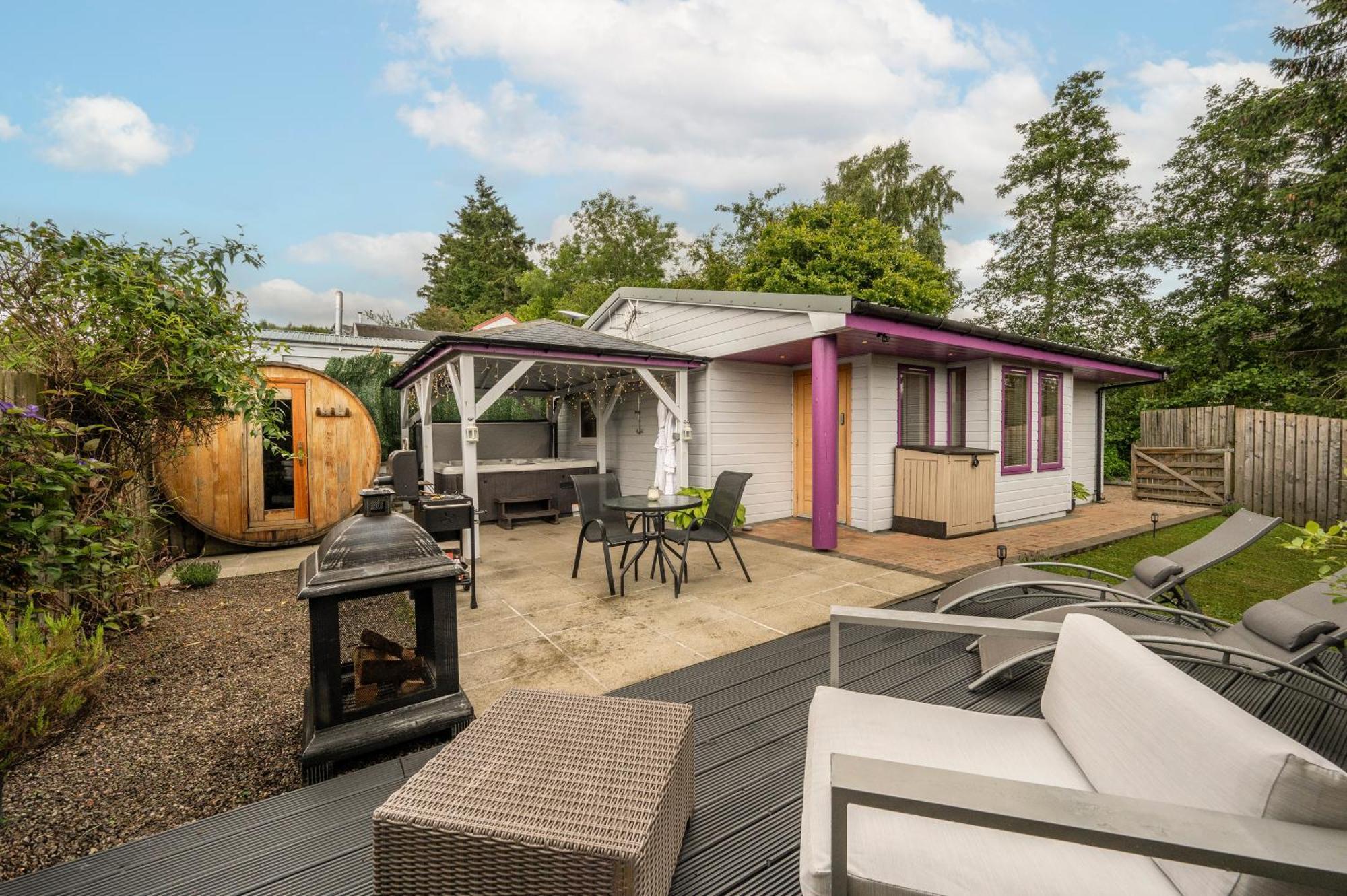 The Retreat Cabin Pitlochry Exterior photo