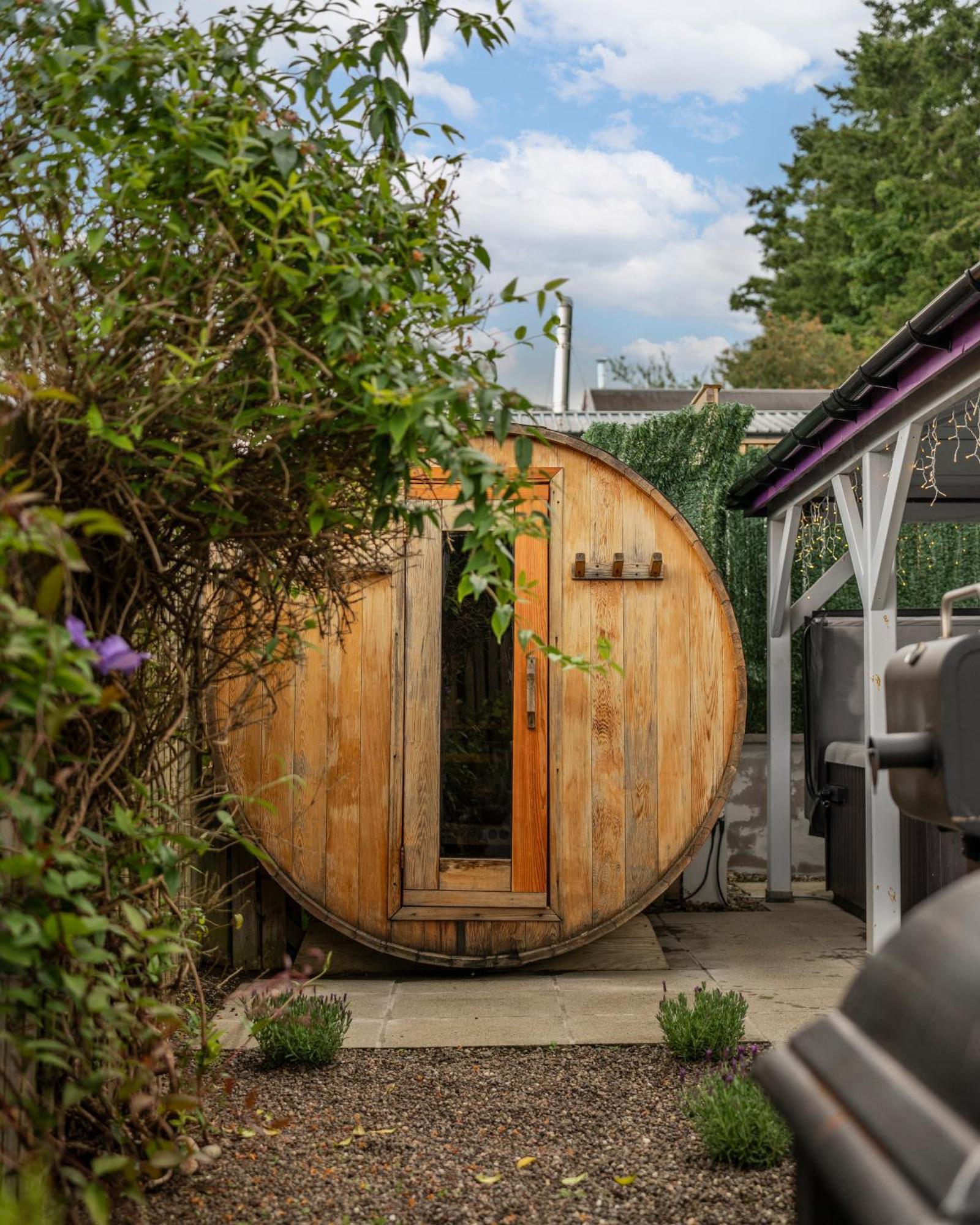 The Retreat Cabin Pitlochry Exterior photo